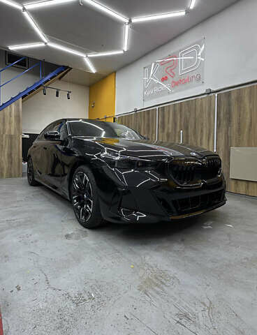 Чорний БМВ 5 Серія, об'ємом двигуна 2.99 л та пробігом 33 тис. км за 95000 $, фото 4 на Automoto.ua