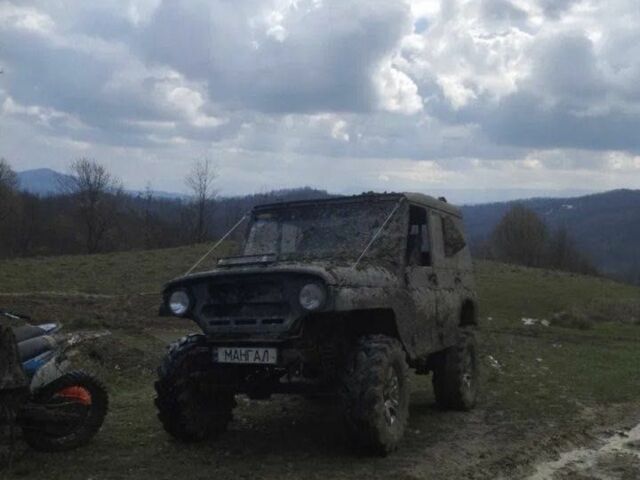 Черный БМВ 5 Серия, объемом двигателя 0 л и пробегом 120 тыс. км за 2300 $, фото 4 на Automoto.ua