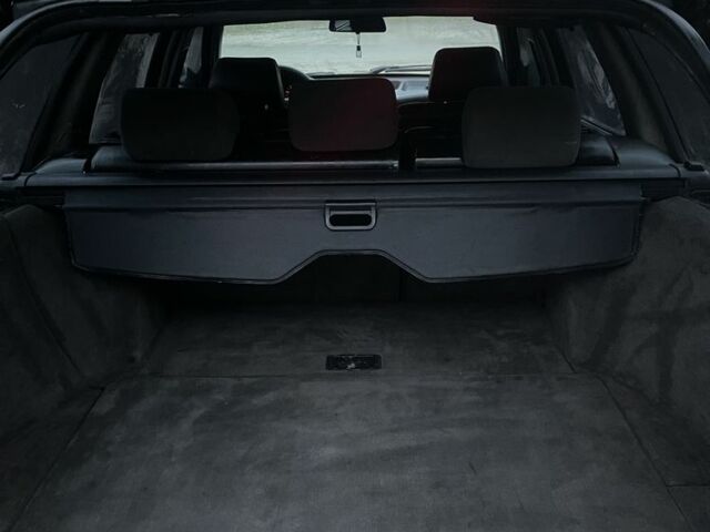 Чорний БМВ 5 Серія, об'ємом двигуна 2.5 л та пробігом 400 тис. км за 1999 $, фото 6 на Automoto.ua