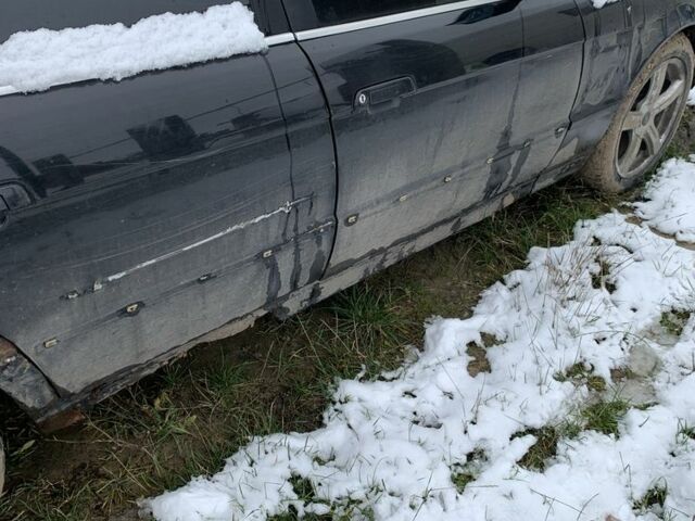 Чорний БМВ 5 Серія, об'ємом двигуна 2.5 л та пробігом 200 тис. км за 945 $, фото 4 на Automoto.ua