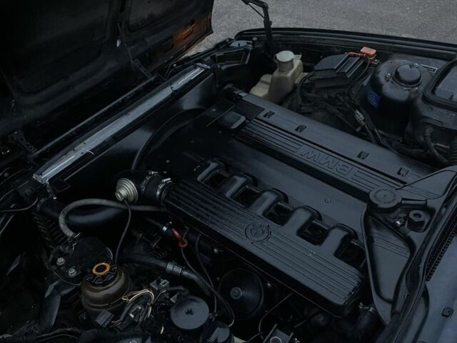 Чорний БМВ 5 Серія, об'ємом двигуна 2.5 л та пробігом 400 тис. км за 1999 $, фото 7 на Automoto.ua