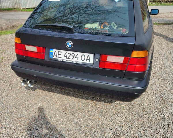 Черный БМВ 5 Серия, объемом двигателя 1.99 л и пробегом 415 тыс. км за 4500 $, фото 1 на Automoto.ua
