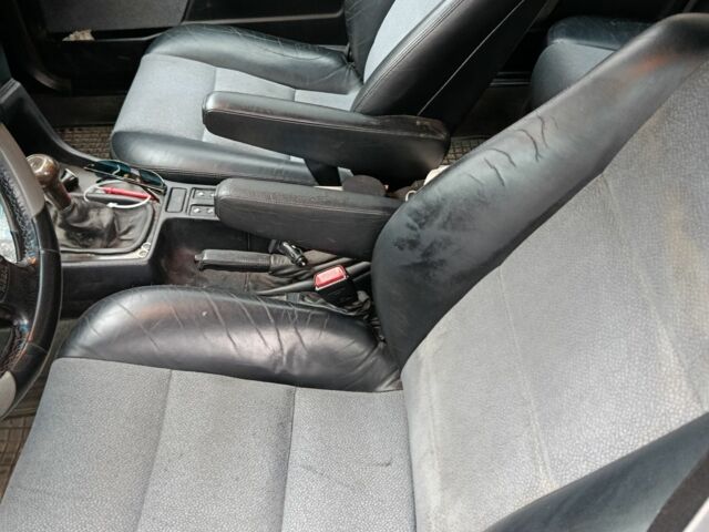 Черный БМВ 5 Серия, объемом двигателя 2.5 л и пробегом 324 тыс. км за 2600 $, фото 6 на Automoto.ua