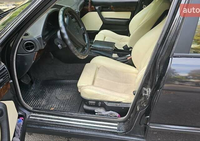Черный БМВ 5 Серия, объемом двигателя 2.5 л и пробегом 410 тыс. км за 4999 $, фото 6 на Automoto.ua