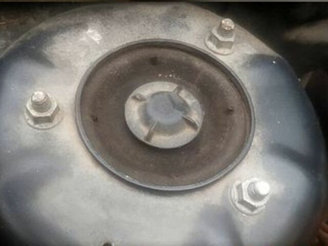 Черный БМВ 5 Серия, объемом двигателя 1.8 л и пробегом 359 тыс. км за 3500 $, фото 3 на Automoto.ua