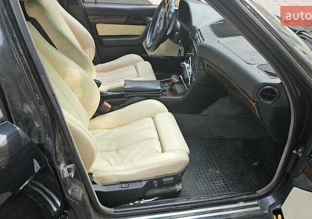 Чорний БМВ 5 Серія, об'ємом двигуна 2.5 л та пробігом 405 тис. км за 4850 $, фото 42 на Automoto.ua