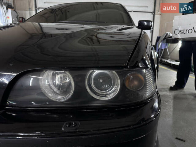 Черный БМВ 5 Серия, объемом двигателя 2.5 л и пробегом 187 тыс. км за 2999 $, фото 18 на Automoto.ua