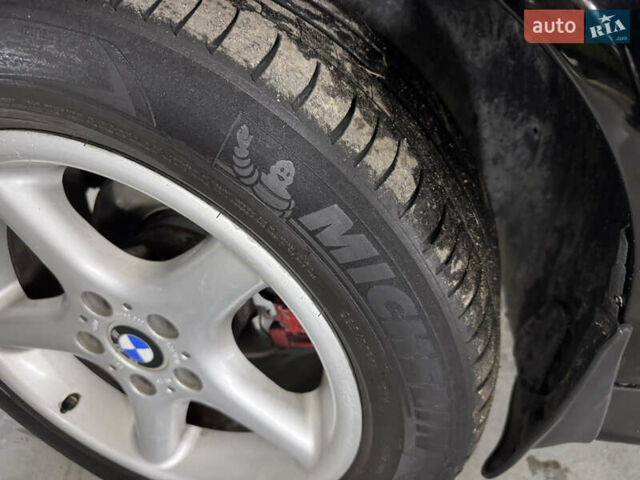 Черный БМВ 5 Серия, объемом двигателя 2.5 л и пробегом 187 тыс. км за 2999 $, фото 17 на Automoto.ua