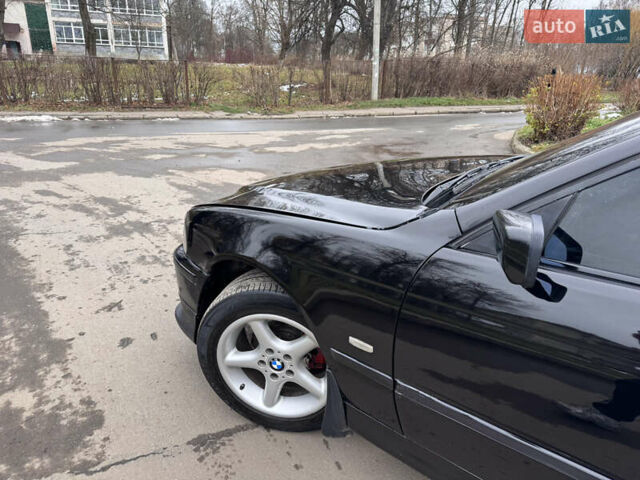 Черный БМВ 5 Серия, объемом двигателя 2.5 л и пробегом 187 тыс. км за 2999 $, фото 3 на Automoto.ua