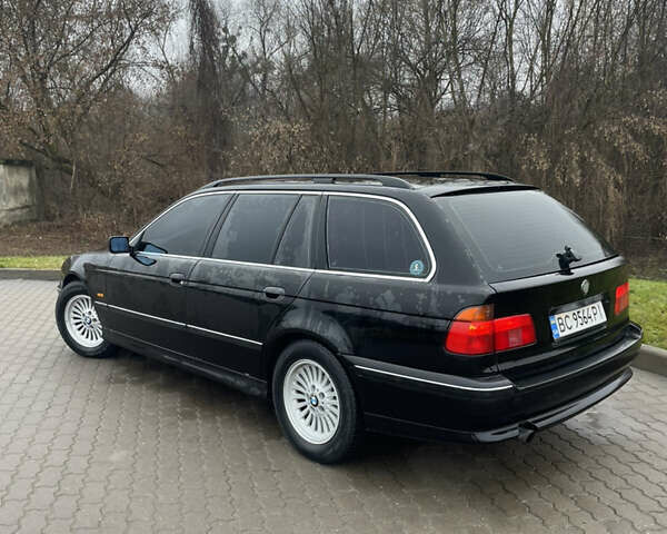 Чорний БМВ 5 Серія, об'ємом двигуна 1.99 л та пробігом 250 тис. км за 2999 $, фото 6 на Automoto.ua