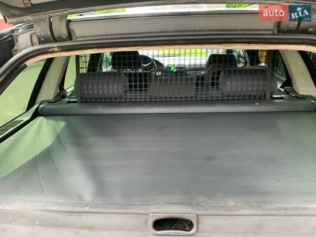 Черный БМВ 5 Серия, объемом двигателя 1.99 л и пробегом 369 тыс. км за 3150 $, фото 3 на Automoto.ua