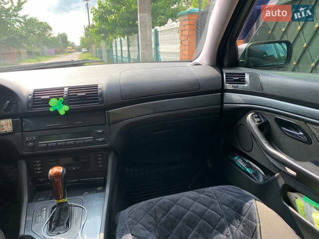 Черный БМВ 5 Серия, объемом двигателя 1.99 л и пробегом 369 тыс. км за 3150 $, фото 16 на Automoto.ua