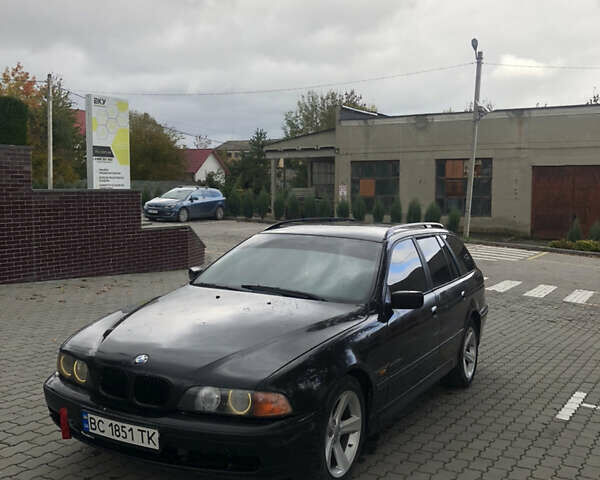 Черный БМВ 5 Серия, объемом двигателя 2.99 л и пробегом 250 тыс. км за 2999 $, фото 3 на Automoto.ua