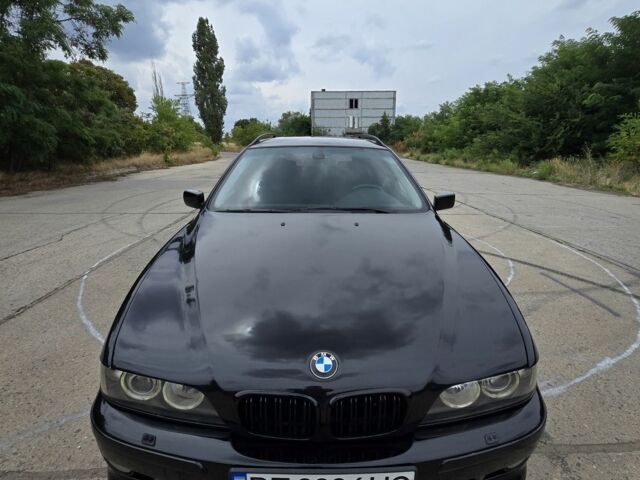 Черный БМВ 5 Серия, объемом двигателя 3 л и пробегом 315 тыс. км за 5500 $, фото 10 на Automoto.ua