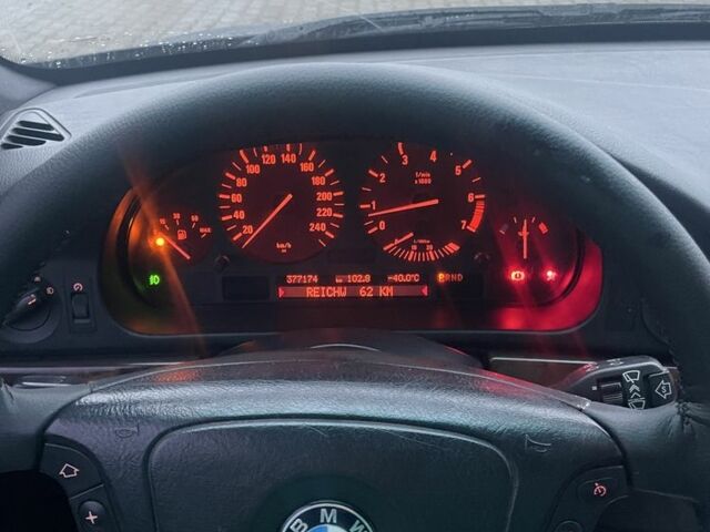 Чорний БМВ 5 Серія, об'ємом двигуна 2.5 л та пробігом 3 тис. км за 4499 $, фото 12 на Automoto.ua