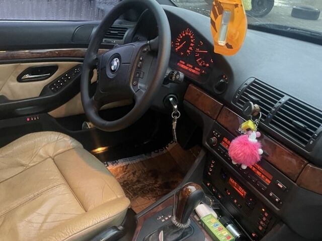 Чорний БМВ 5 Серія, об'ємом двигуна 2.5 л та пробігом 3 тис. км за 4499 $, фото 10 на Automoto.ua