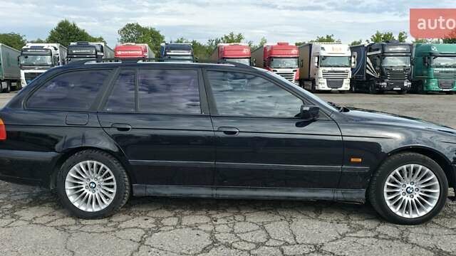 Чорний БМВ 5 Серія, об'ємом двигуна 2.93 л та пробігом 340 тис. км за 4800 $, фото 12 на Automoto.ua