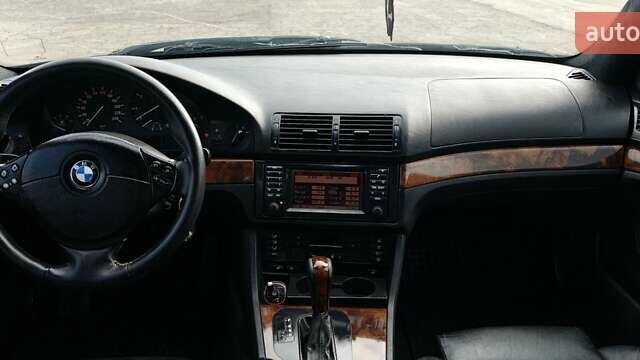 Чорний БМВ 5 Серія, об'ємом двигуна 2.93 л та пробігом 340 тис. км за 4800 $, фото 3 на Automoto.ua