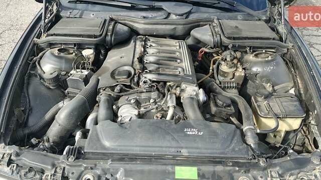 Чорний БМВ 5 Серія, об'ємом двигуна 2.93 л та пробігом 340 тис. км за 4800 $, фото 7 на Automoto.ua