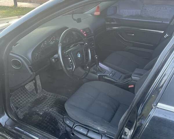 Чорний БМВ 5 Серія, об'ємом двигуна 2 л та пробігом 390 тис. км за 3350 $, фото 4 на Automoto.ua