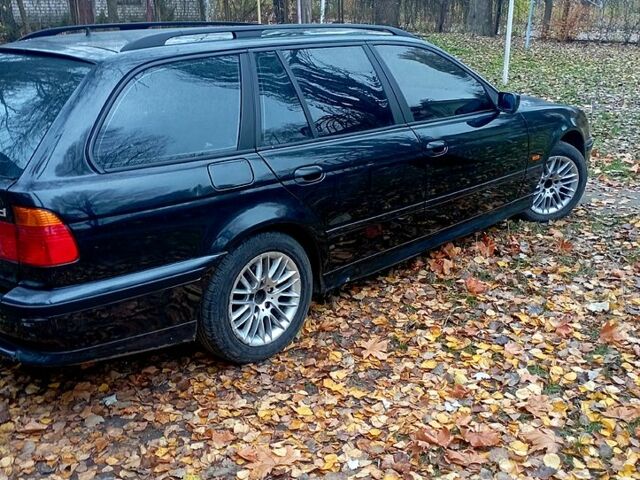 Черный БМВ 5 Серия, объемом двигателя 2 л и пробегом 374 тыс. км за 5000 $, фото 2 на Automoto.ua