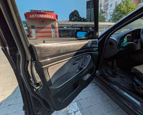Чорний БМВ 5 Серія, об'ємом двигуна 3 л та пробігом 367 тис. км за 6800 $, фото 20 на Automoto.ua