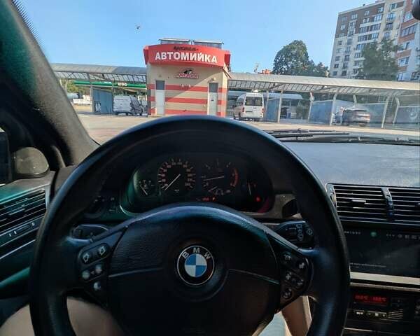 Чорний БМВ 5 Серія, об'ємом двигуна 3 л та пробігом 367 тис. км за 6800 $, фото 25 на Automoto.ua