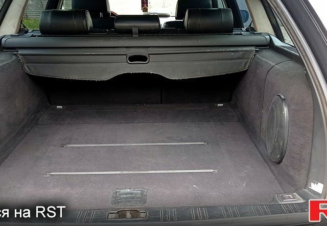 Черный БМВ 5 Серия, объемом двигателя 2.5 л и пробегом 463 тыс. км за 5600 $, фото 1 на Automoto.ua