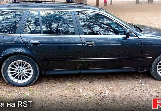 Черный БМВ 5 Серия, объемом двигателя 2.5 л и пробегом 463 тыс. км за 5600 $, фото 8 на Automoto.ua