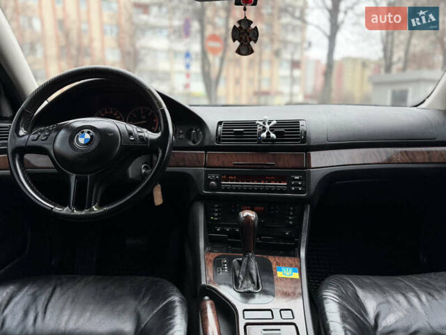 Чорний БМВ 5 Серія, об'ємом двигуна 2.5 л та пробігом 300 тис. км за 5000 $, фото 32 на Automoto.ua