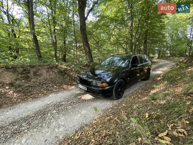 Черный БМВ 5 Серия, объемом двигателя 2.93 л и пробегом 535 тыс. км за 5250 $, фото 1 на Automoto.ua