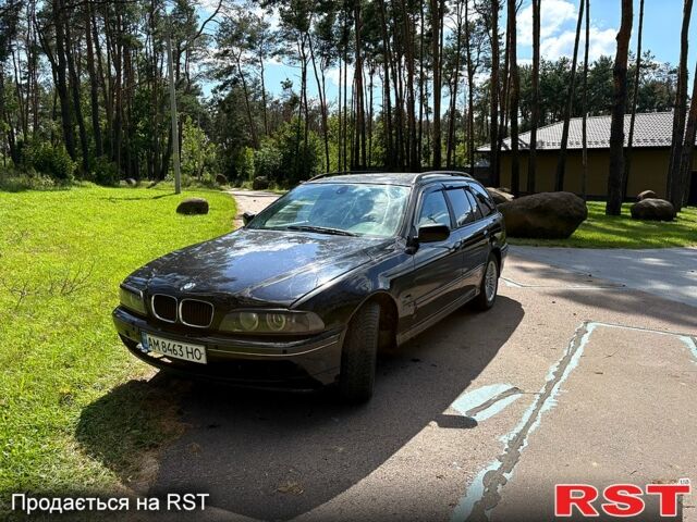 Черный БМВ 5 Серия, объемом двигателя 2.5 л и пробегом 387 тыс. км за 4000 $, фото 1 на Automoto.ua