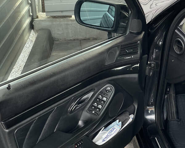 Черный БМВ 5 Серия, объемом двигателя 2.93 л и пробегом 347 тыс. км за 7000 $, фото 14 на Automoto.ua