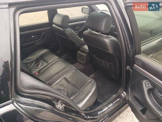 Черный БМВ 5 Серия, объемом двигателя 2.93 л и пробегом 370 тыс. км за 5200 $, фото 23 на Automoto.ua