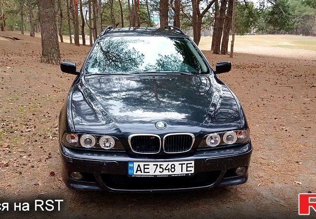 Черный БМВ 5 Серия, объемом двигателя 2.5 л и пробегом 463 тыс. км за 5600 $, фото 4 на Automoto.ua