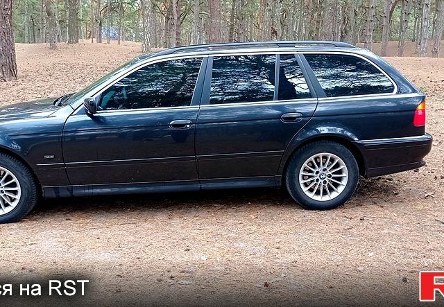 Черный БМВ 5 Серия, объемом двигателя 2.5 л и пробегом 463 тыс. км за 5600 $, фото 7 на Automoto.ua