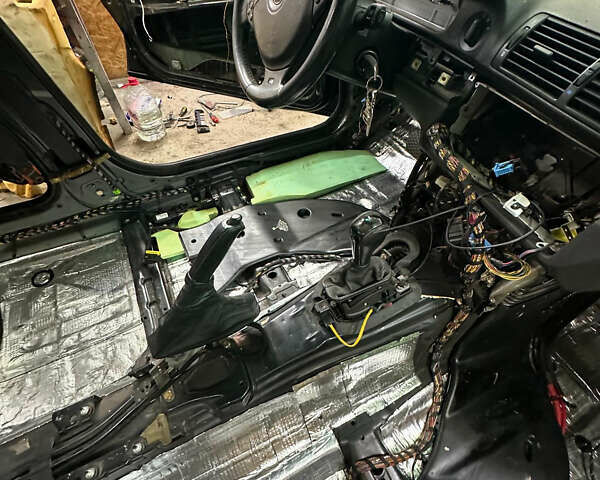 Черный БМВ 5 Серия, объемом двигателя 2.93 л и пробегом 347 тыс. км за 7000 $, фото 23 на Automoto.ua