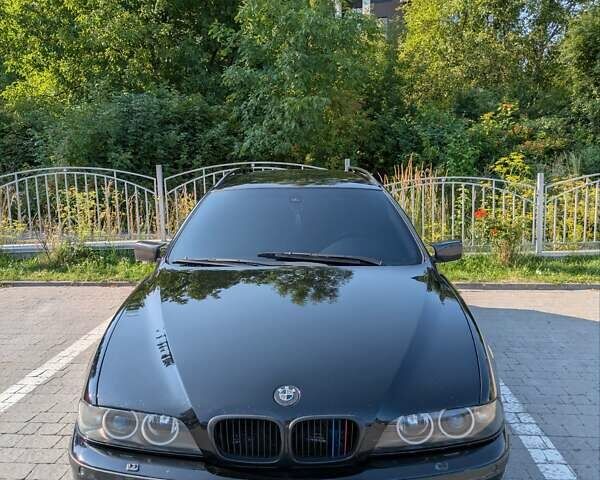 Чорний БМВ 5 Серія, об'ємом двигуна 3 л та пробігом 367 тис. км за 6800 $, фото 9 на Automoto.ua