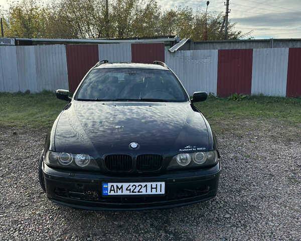 Чорний БМВ 5 Серія, об'ємом двигуна 2.93 л та пробігом 343 тис. км за 4500 $, фото 1 на Automoto.ua