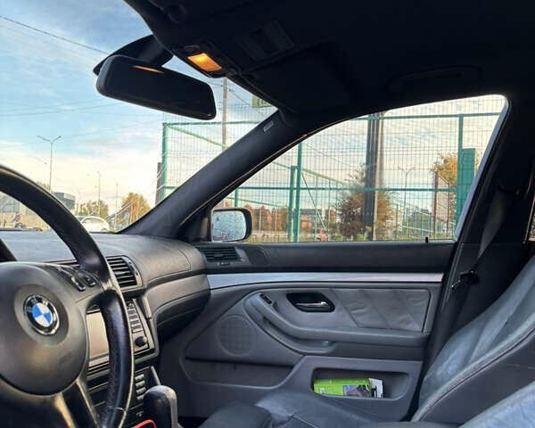 Чорний БМВ 5 Серія, об'ємом двигуна 2.93 л та пробігом 343 тис. км за 4500 $, фото 23 на Automoto.ua