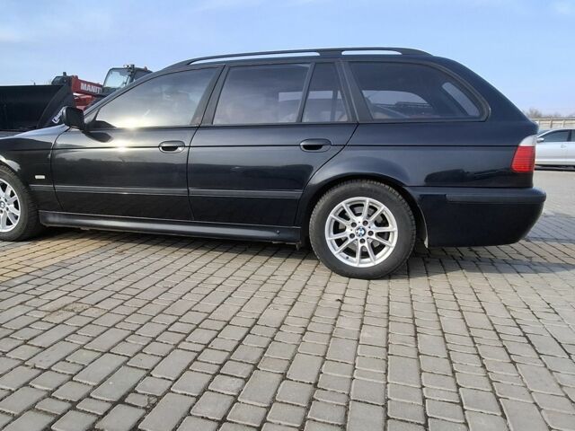 Черный БМВ 5 Серия, объемом двигателя 2.9 л и пробегом 426 тыс. км за 5999 $, фото 1 на Automoto.ua