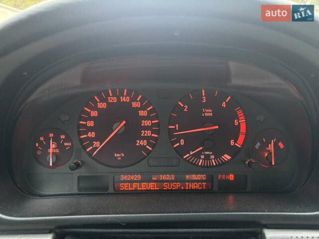 Чорний БМВ 5 Серія, об'ємом двигуна 2.93 л та пробігом 343 тис. км за 4500 $, фото 26 на Automoto.ua