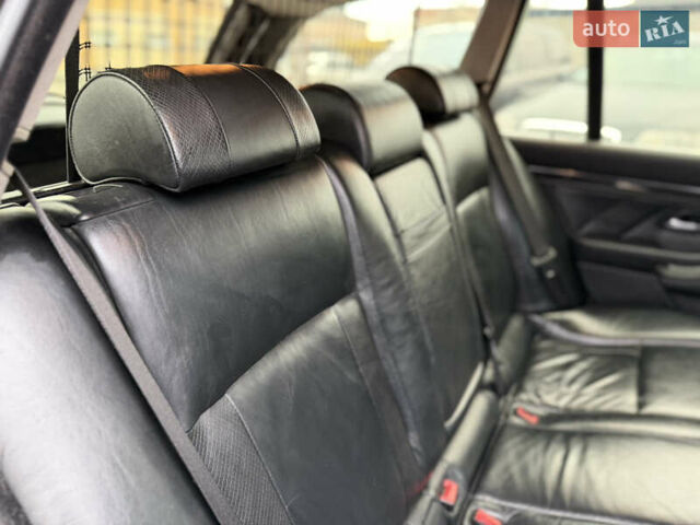 Чорний БМВ 5 Серія, об'ємом двигуна 2.5 л та пробігом 350 тис. км за 5200 $, фото 75 на Automoto.ua