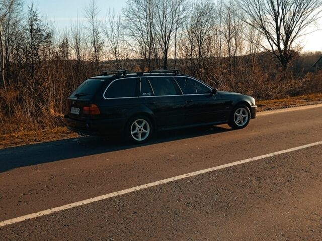 Черный БМВ 5 Серия, объемом двигателя 2.2 л и пробегом 313 тыс. км за 2600 $, фото 1 на Automoto.ua