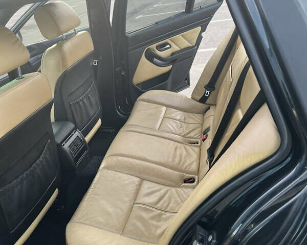 Черный БМВ 5 Серия, объемом двигателя 2.17 л и пробегом 269 тыс. км за 6200 $, фото 4 на Automoto.ua