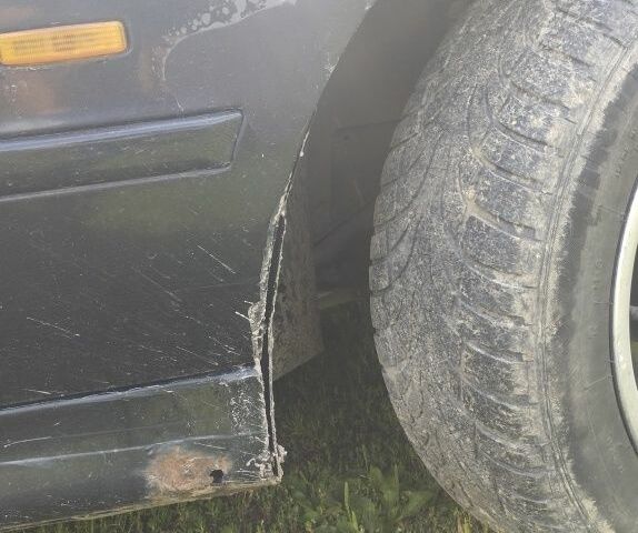 Черный БМВ 5 Серия, объемом двигателя 2.2 л и пробегом 313 тыс. км за 2600 $, фото 16 на Automoto.ua