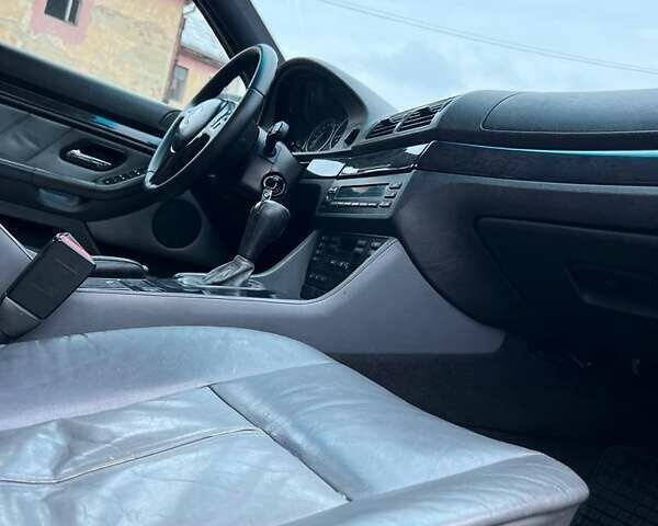 Черный БМВ 5 Серия, объемом двигателя 2.9 л и пробегом 356 тыс. км за 5700 $, фото 24 на Automoto.ua