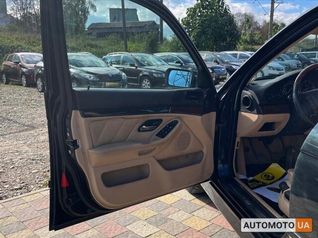 Черный БМВ 5 Серия, объемом двигателя 2 л и пробегом 213 тыс. км за 5250 $, фото 7 на Automoto.ua