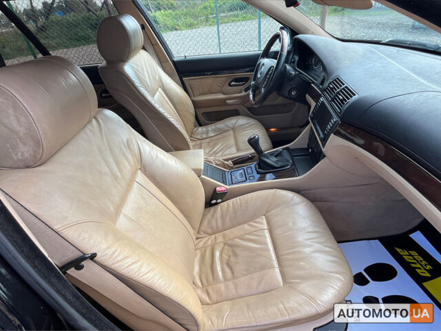 Черный БМВ 5 Серия, объемом двигателя 2 л и пробегом 213 тыс. км за 5250 $, фото 22 на Automoto.ua