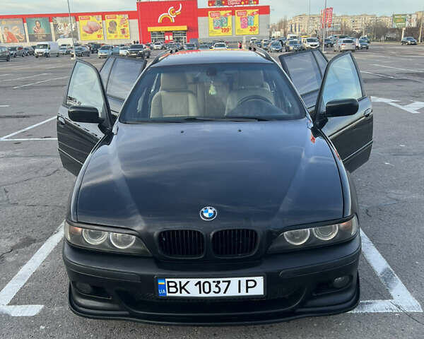 Черный БМВ 5 Серия, объемом двигателя 2.17 л и пробегом 269 тыс. км за 6200 $, фото 1 на Automoto.ua